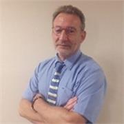 Ex formateur des métiers de l'aéroportuaire et passionné d'histoire, je souhaiterais faire partager aux autres ma passion